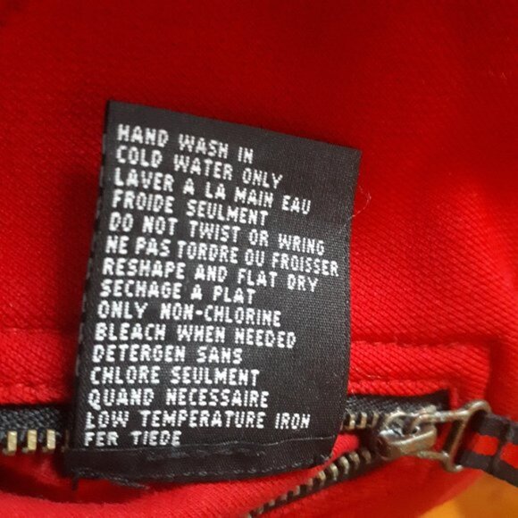 Spanner Sport two sided vest red one side and black the other side insulated. - Picture 6 of 6